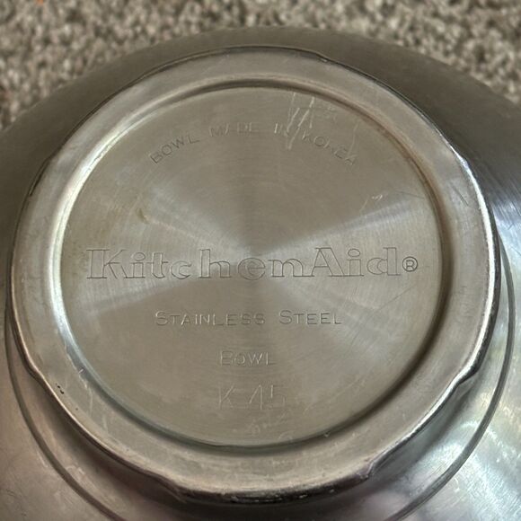 Kitchen Aid 4.5 Qt. K45SB Stainless Steel Mixer Bowl No Handle Replacement Bowl - Picture 4 of 4